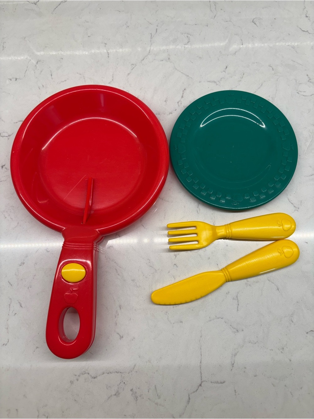 Vintage FISHER PRICE Hoppin Flippin Breakfast Replacement Pan Plate Utensil 1997